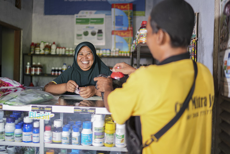 Menjangkau Petani Perempuan - Tips bagi Pelaku Usaha Pertanian di Indonesia